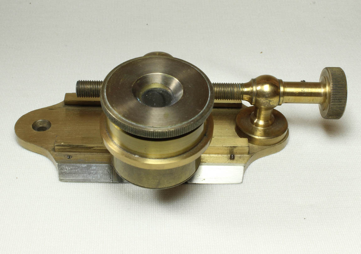 Microscope