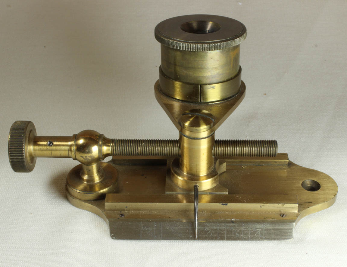 Microscope