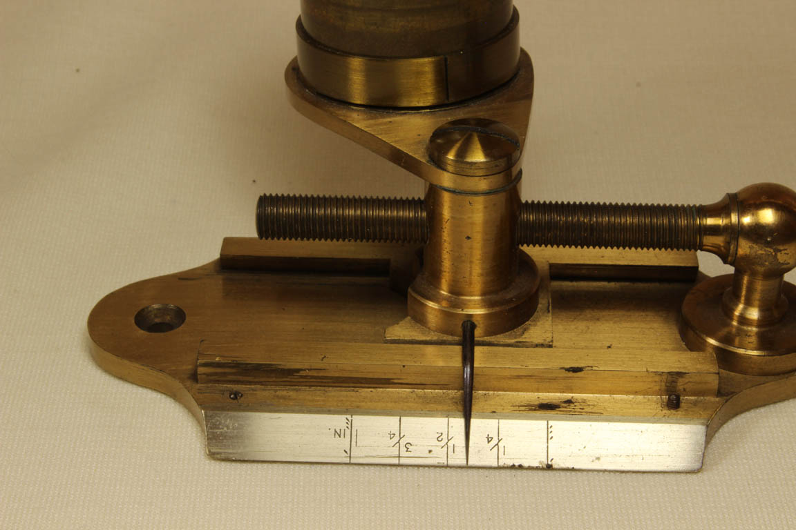 Microscope