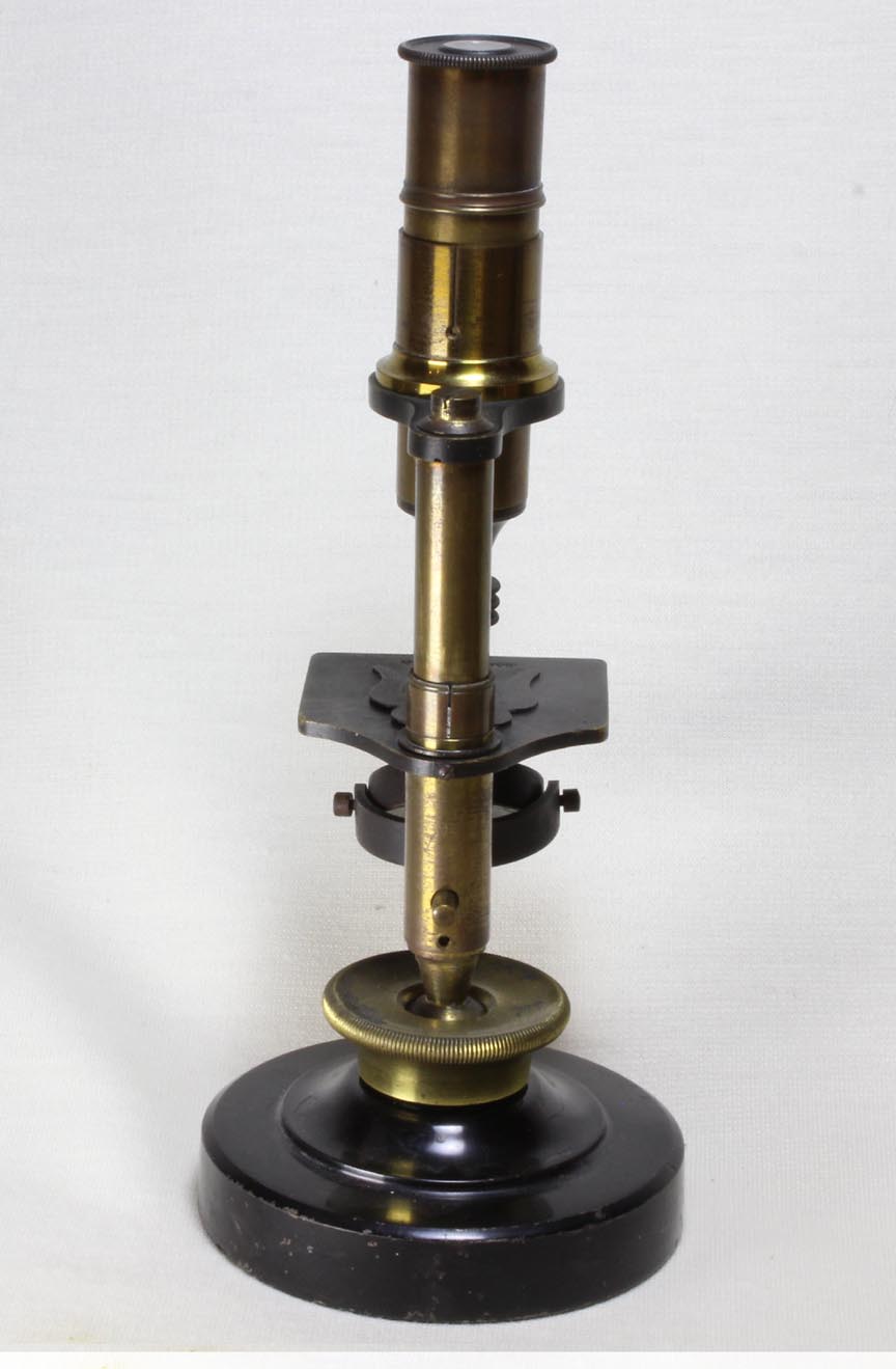 Microscope