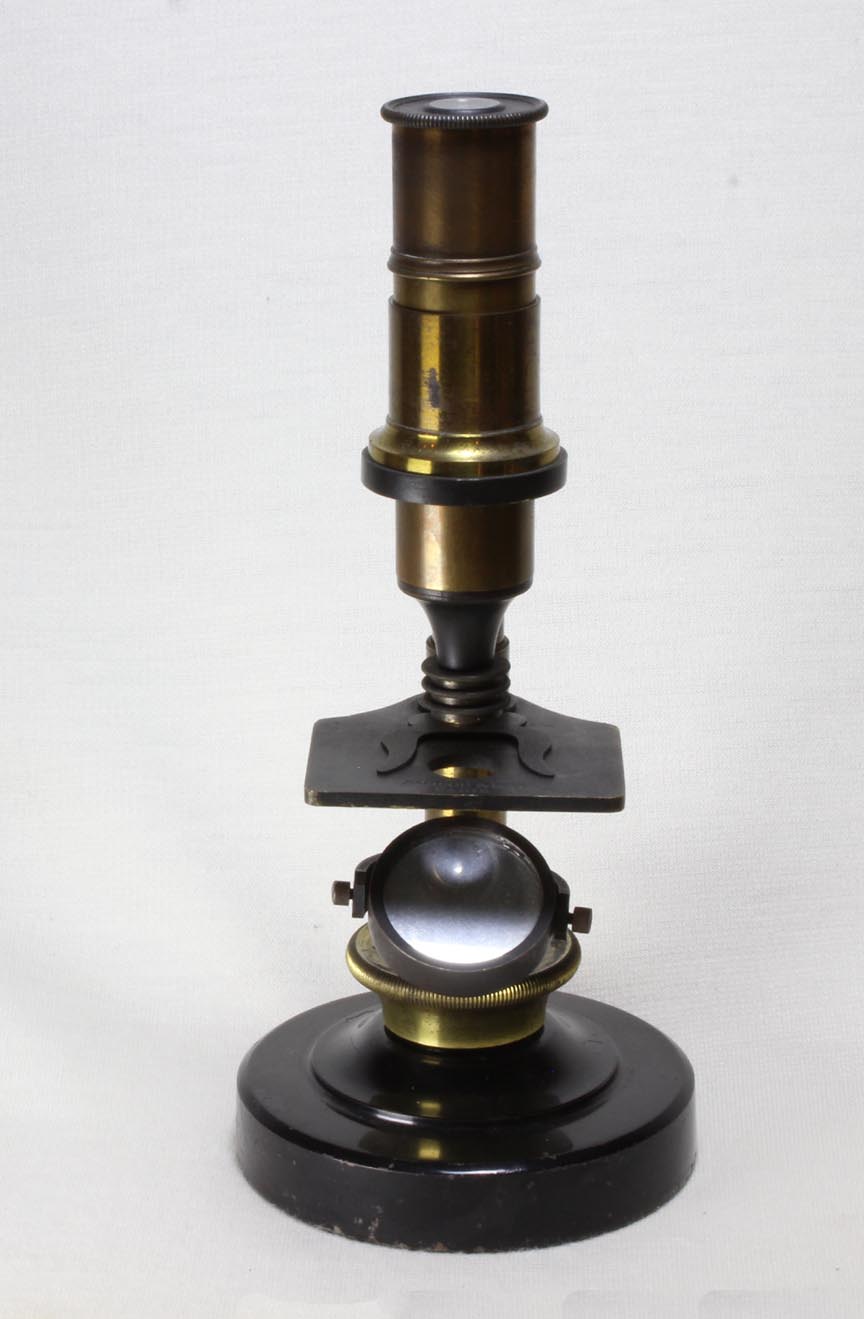 Microscope