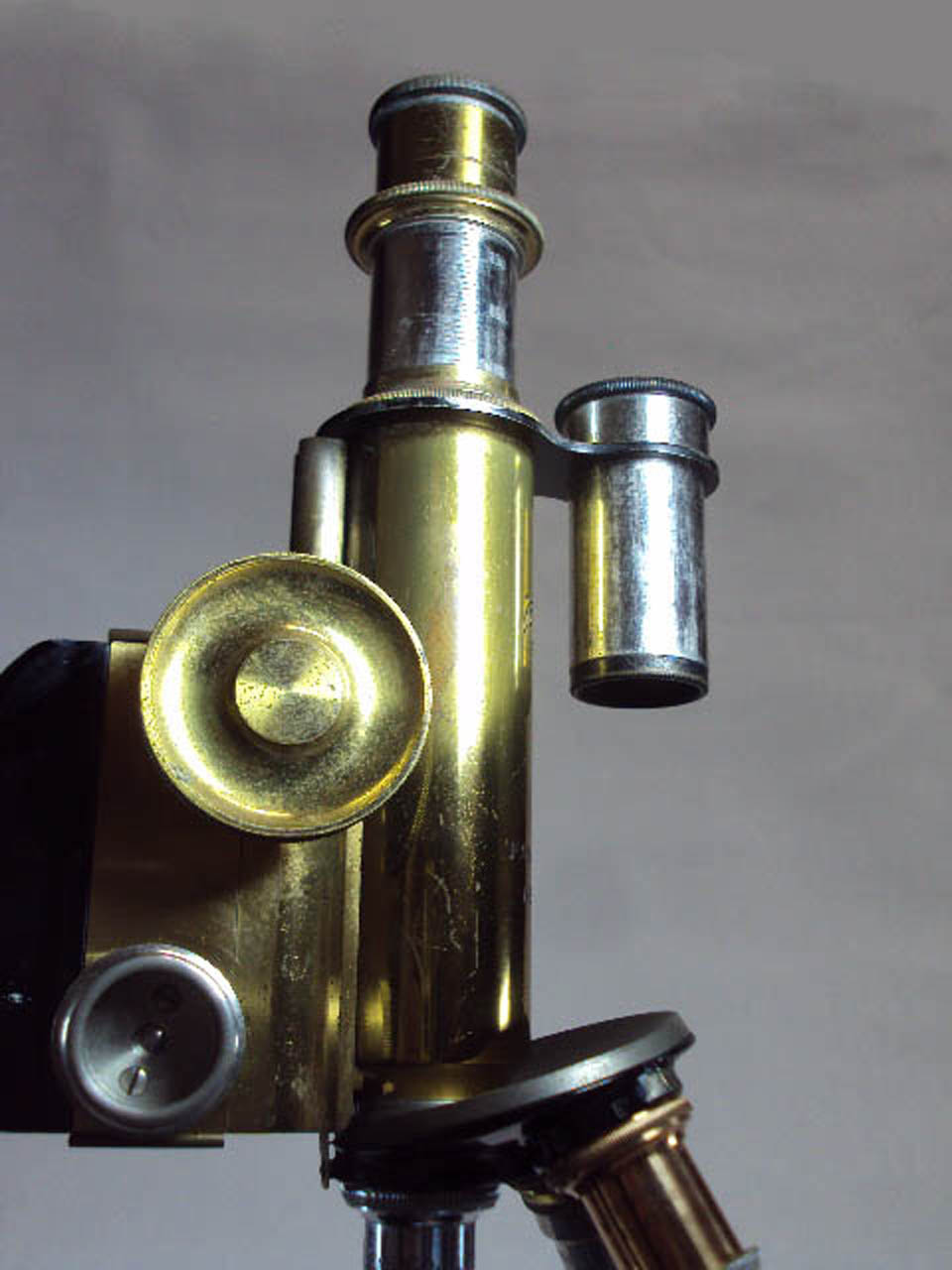 Busch Microscope