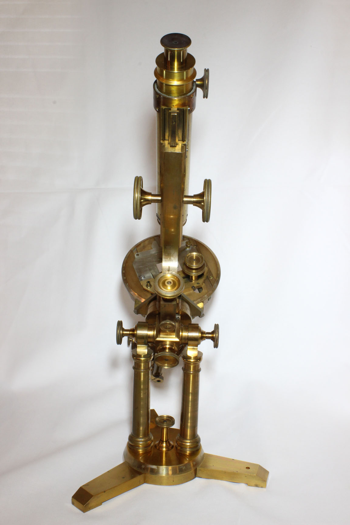 Bulloch Congress microscope rear