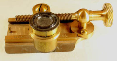 Microscope