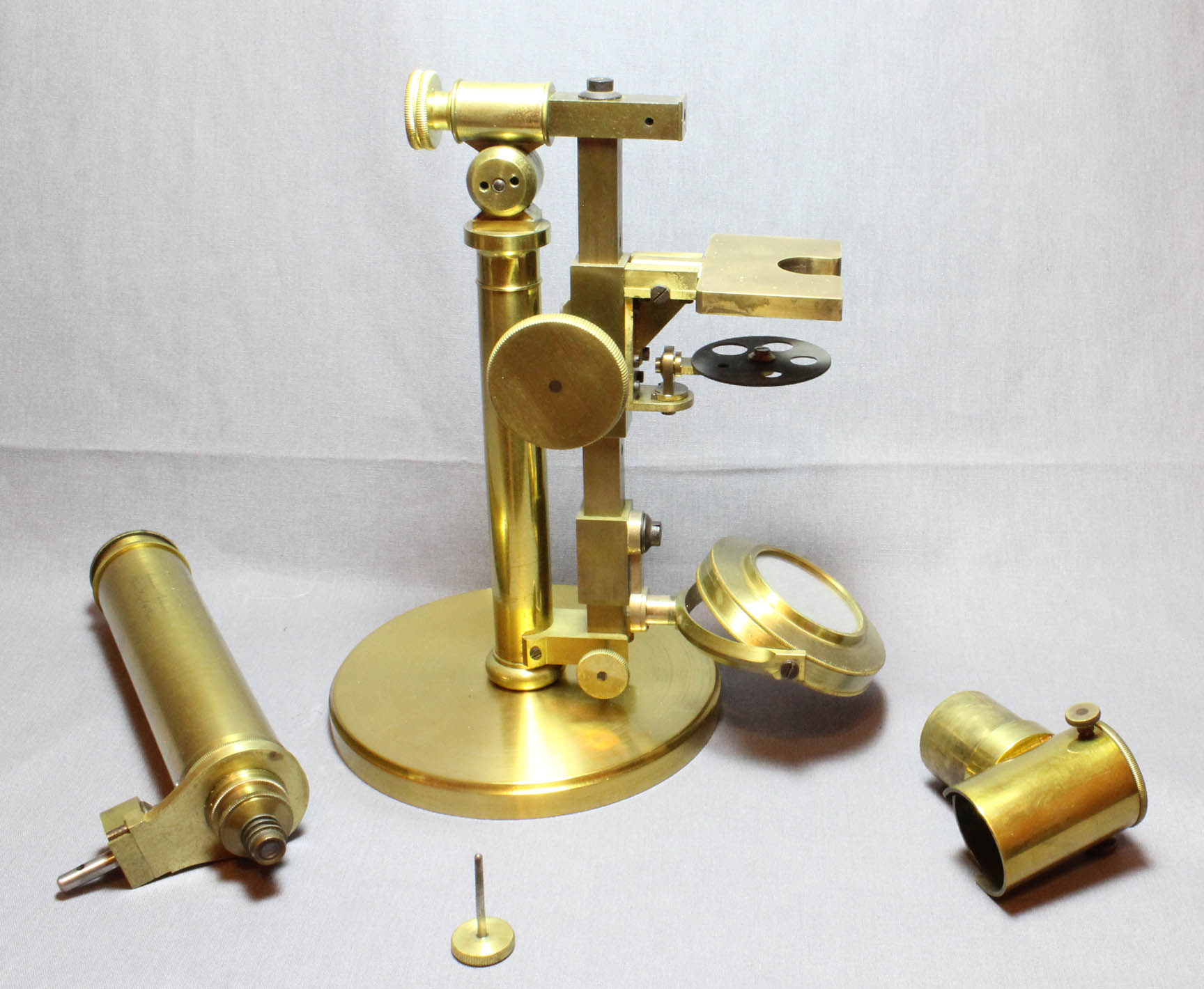 Chevalier Universal Microscope