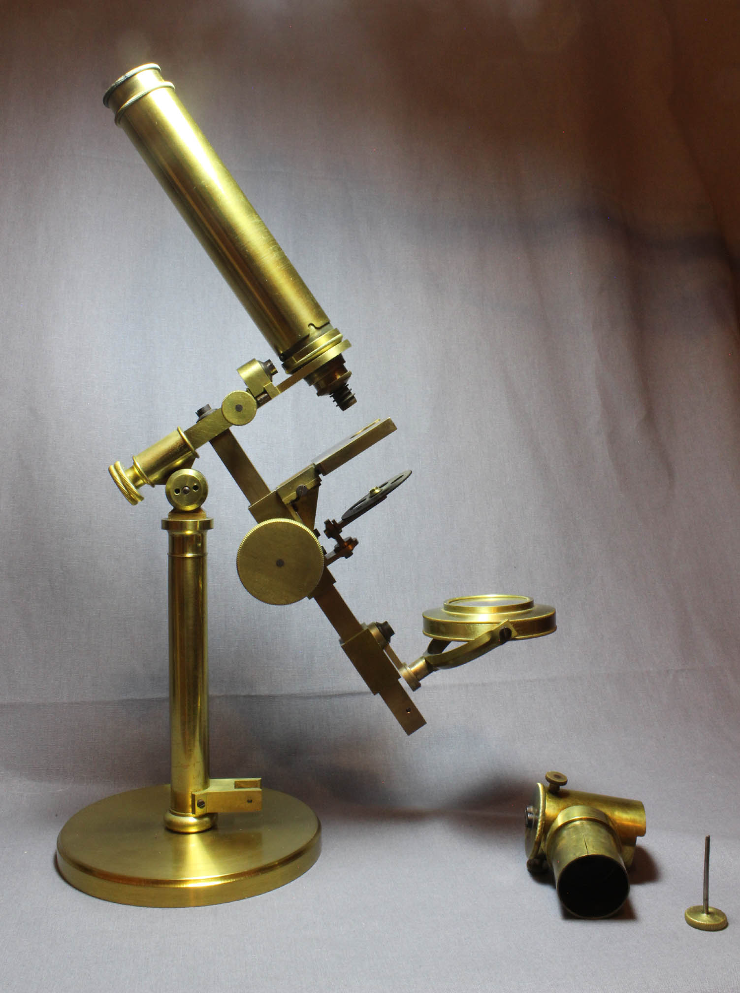 Chevalier Universal Microscope