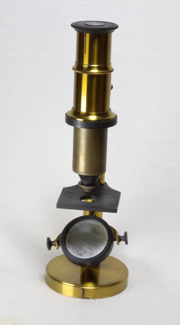 Deyrolle model A microscope