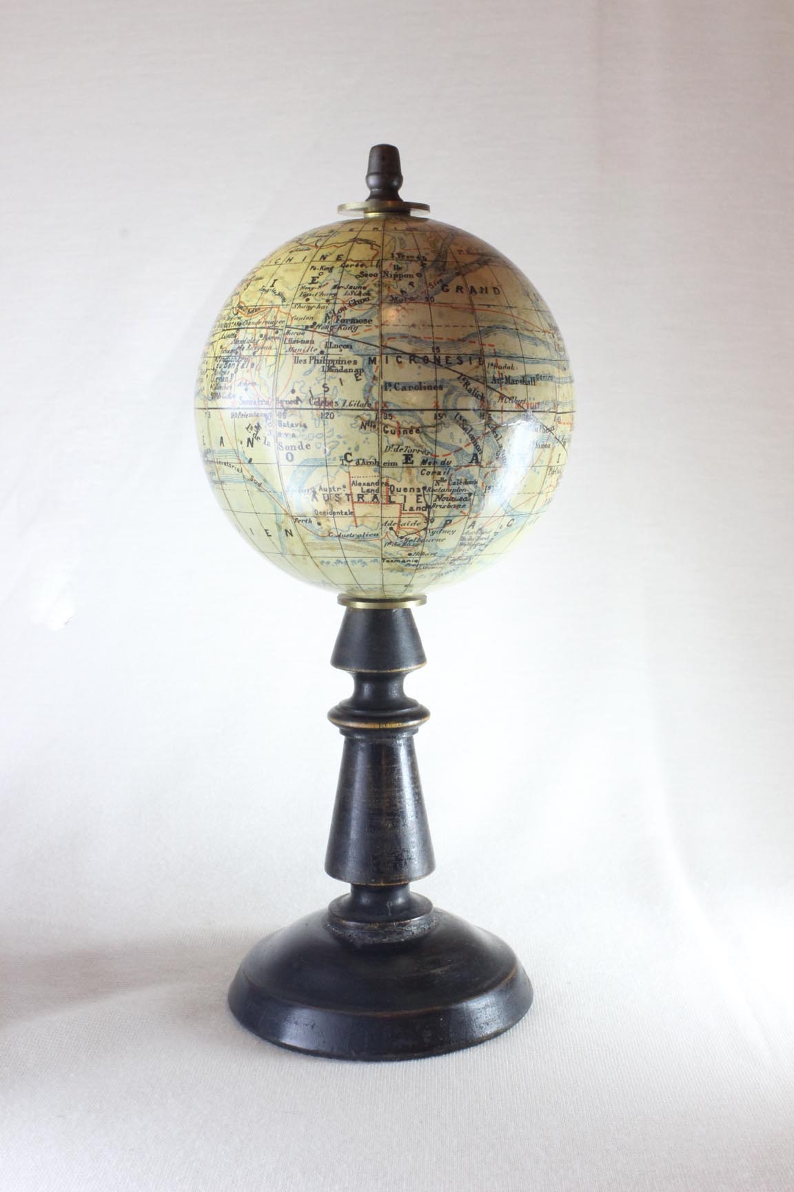 Forest Globe