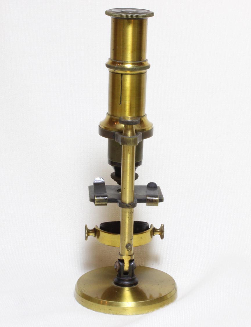 Microscope
