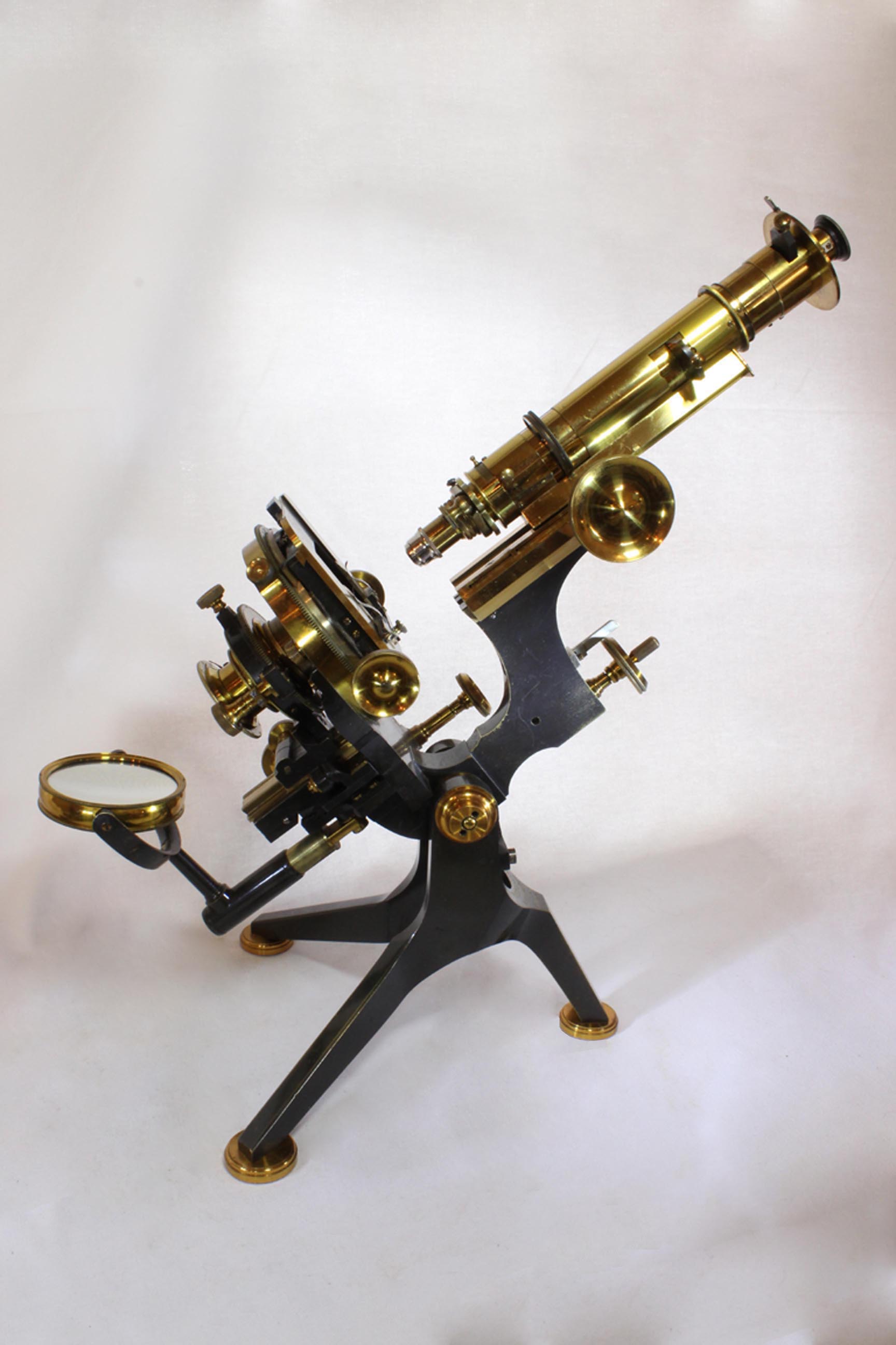 
Grand Van Heurck Microscope