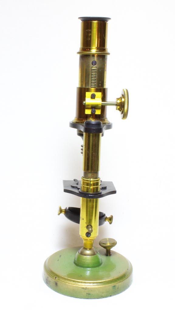 Microscope