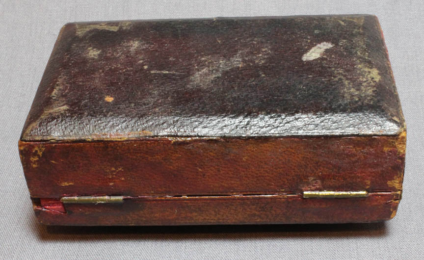 Pillischer Lenticular Microscope Case