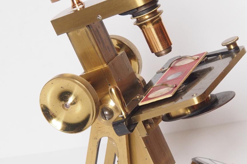 Pillischer Prize Medal microscope