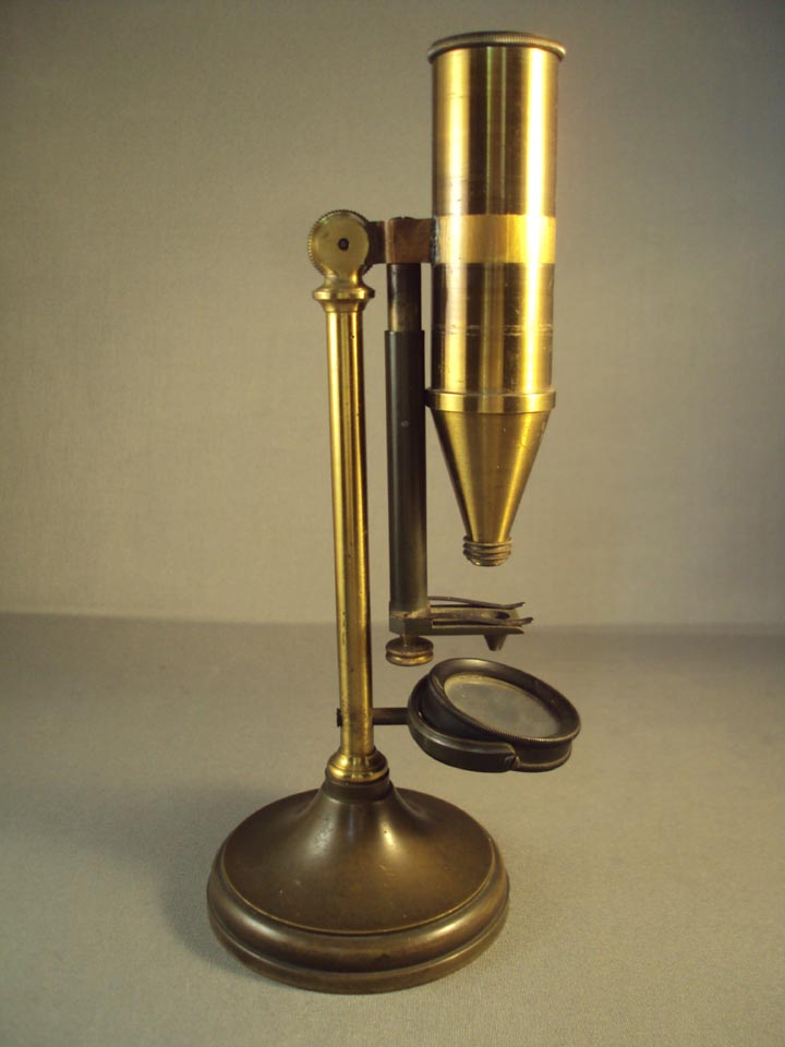 Soleil Pocket Microscope on stand 2