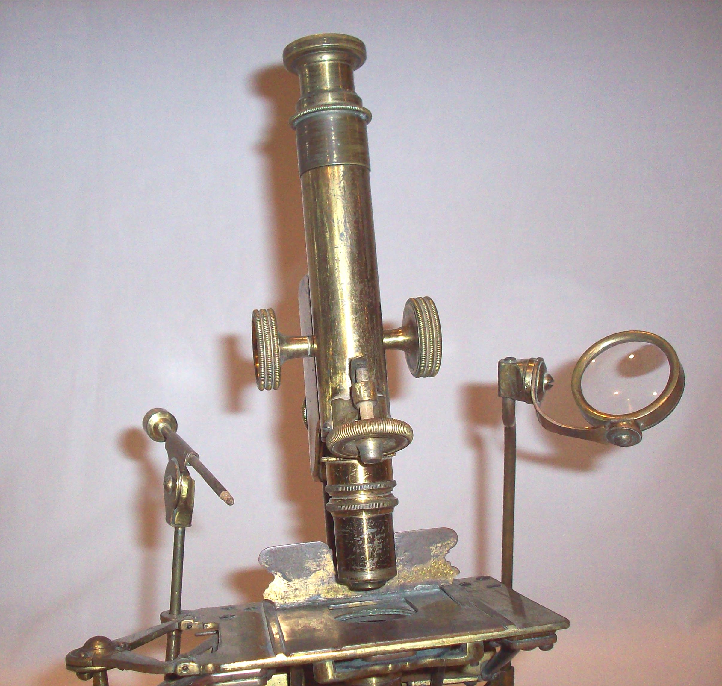 Varley microscope