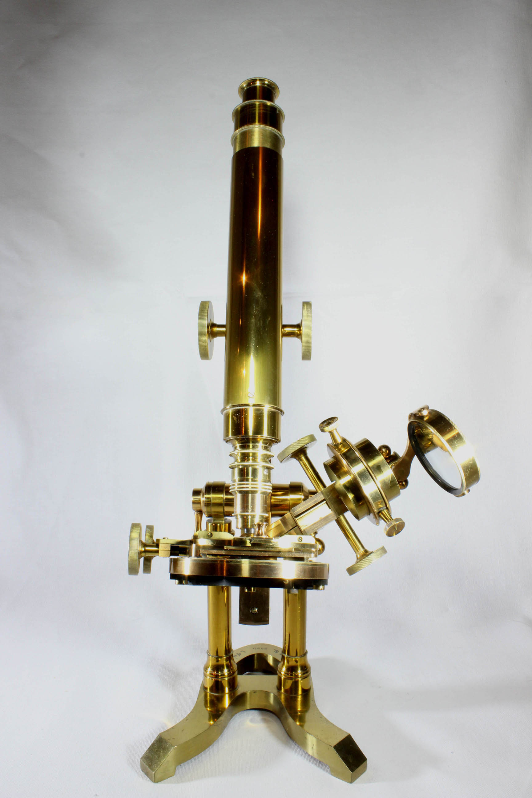 The Ross Zentmayer microscope