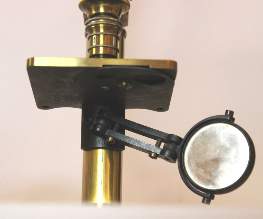 Verick Microscope No. 7 Signature