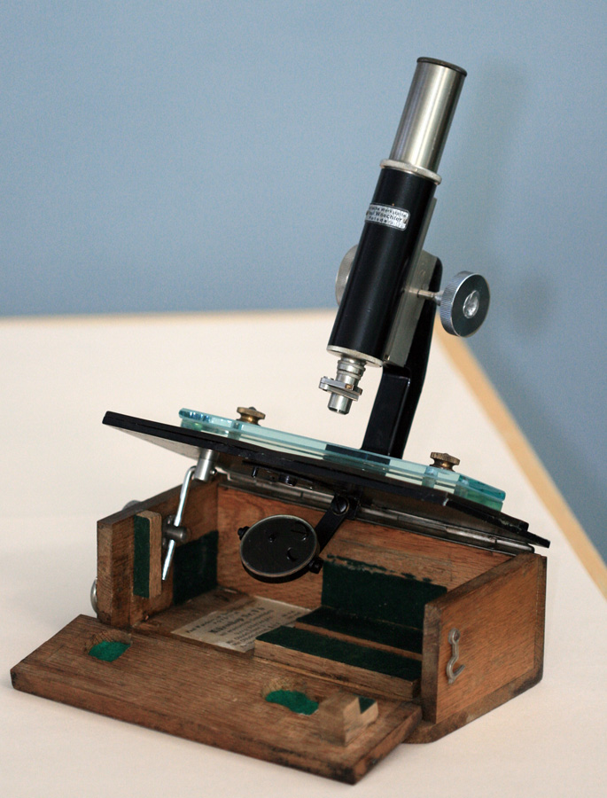 Paul Waechter Microscope Vb 