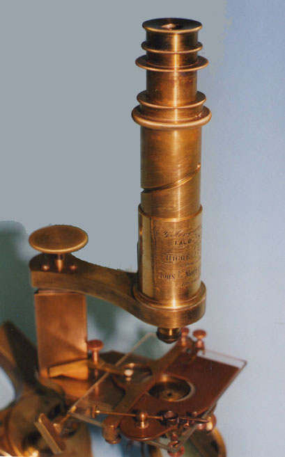 Focusing mechanisms of Wale Microscope