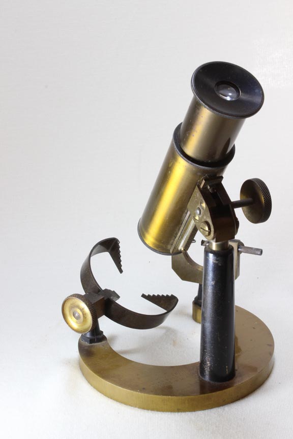 XXXX Microscope