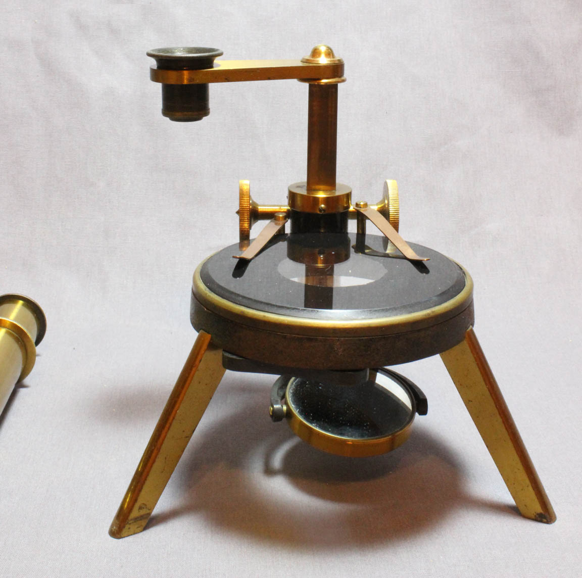 XXXX microscope