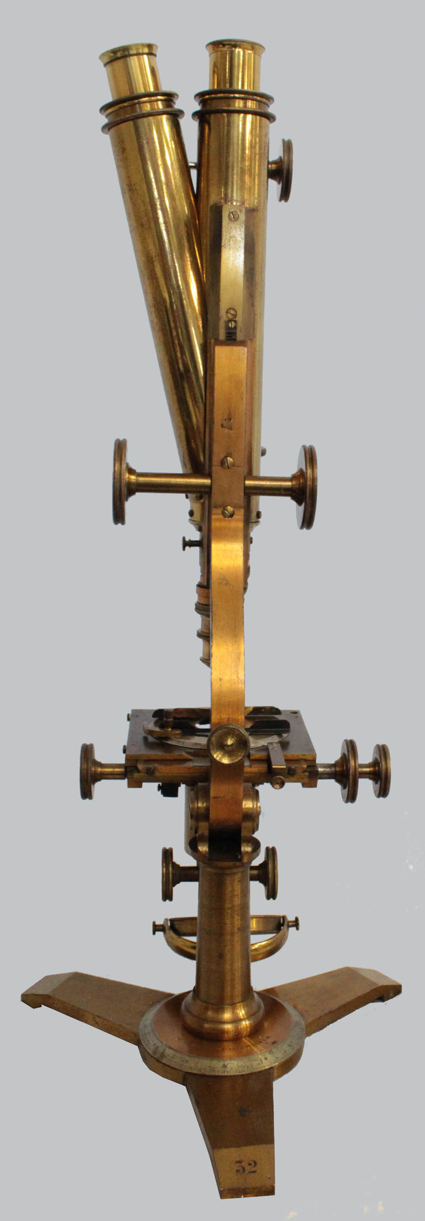 Bulloch  Microscope back side