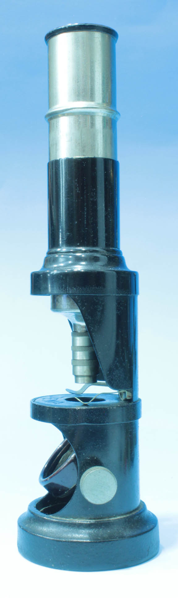 XXXX microscope