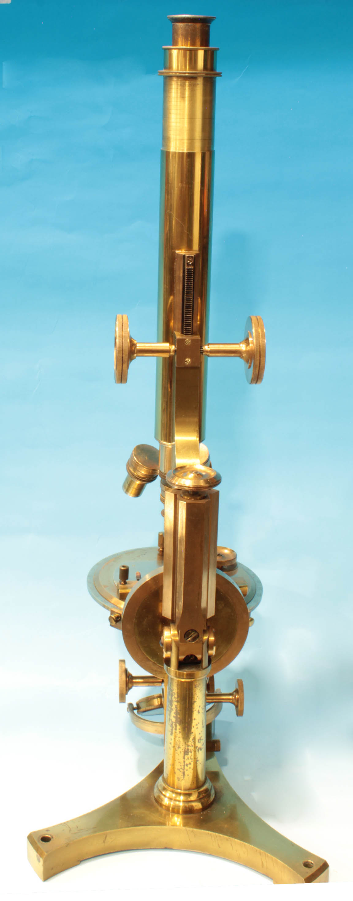 XXXX microscope