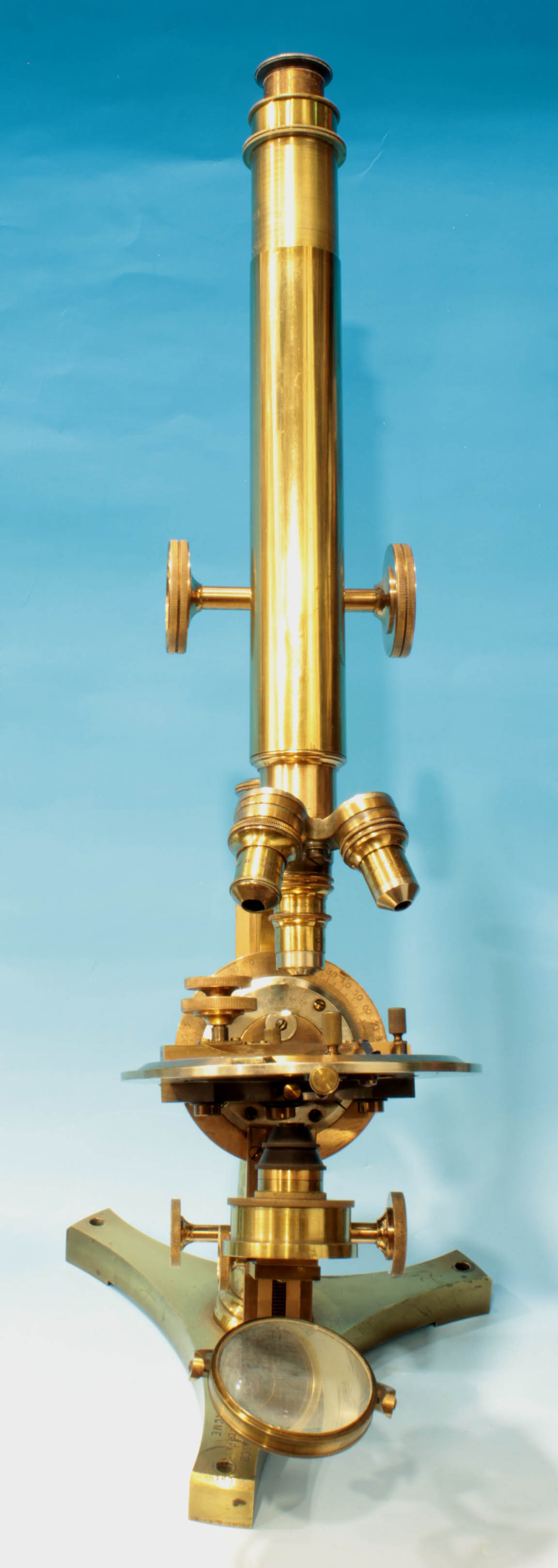 XXXX microscope